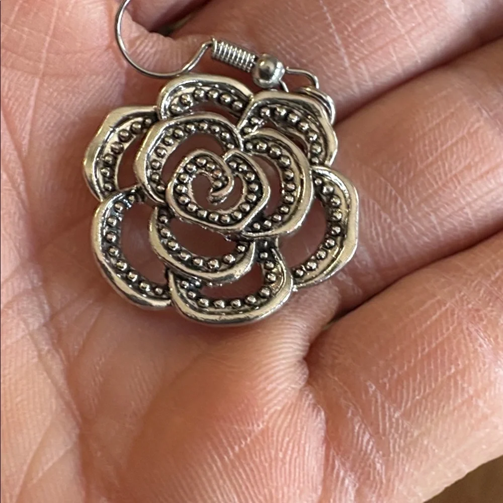 N/A vintage silver